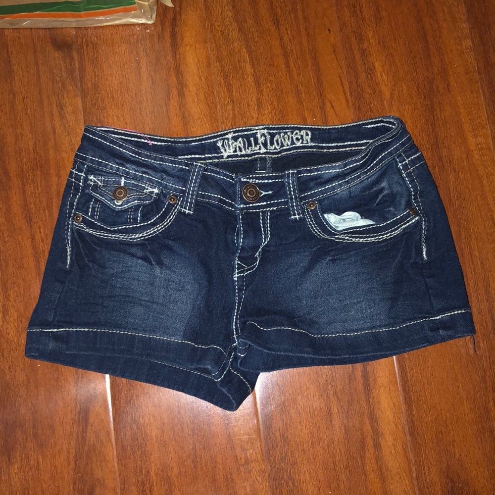 Wallflower Jean Shorts